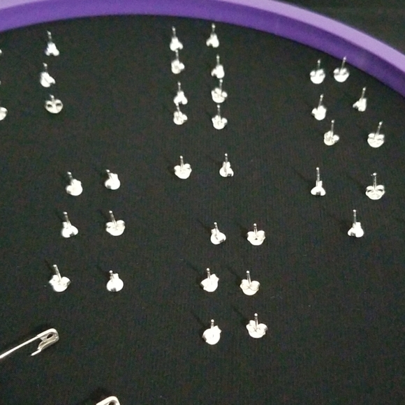 🆕️ Pick a pair 925 Silver Sports and fun earrings - Picture 7 of 8